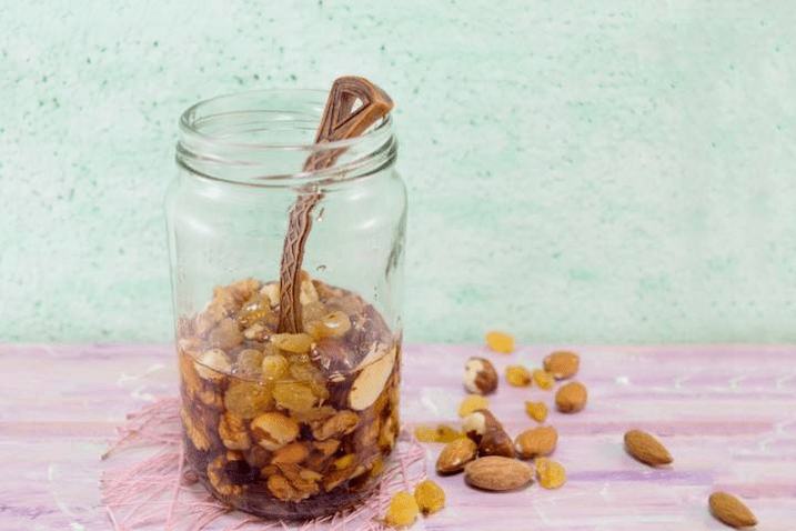 Walnuts with honey for potency