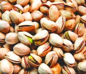 Pistachios are a nut that has a positive effect on men's perspiration.